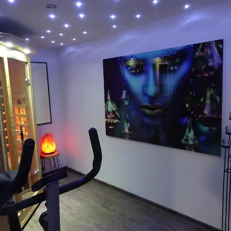 Family Friendly 3 Adults Child 鲁容贝罗克