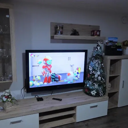 Family Friendly 3 Adults Child *